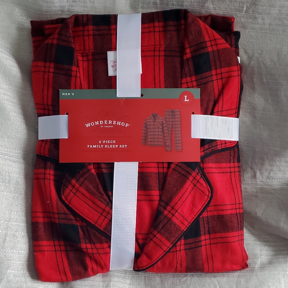 Men's Wondershop 2 Piece Pajama Set Red And Black Plaid